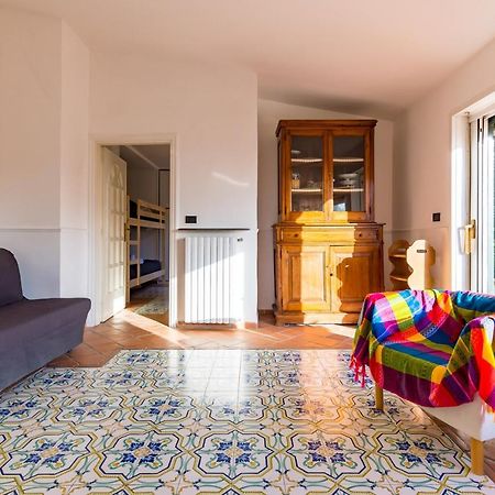 Villa Paola - Hidden Panoramic Garden And Terraces By Napoliapartments Exteriér fotografie
